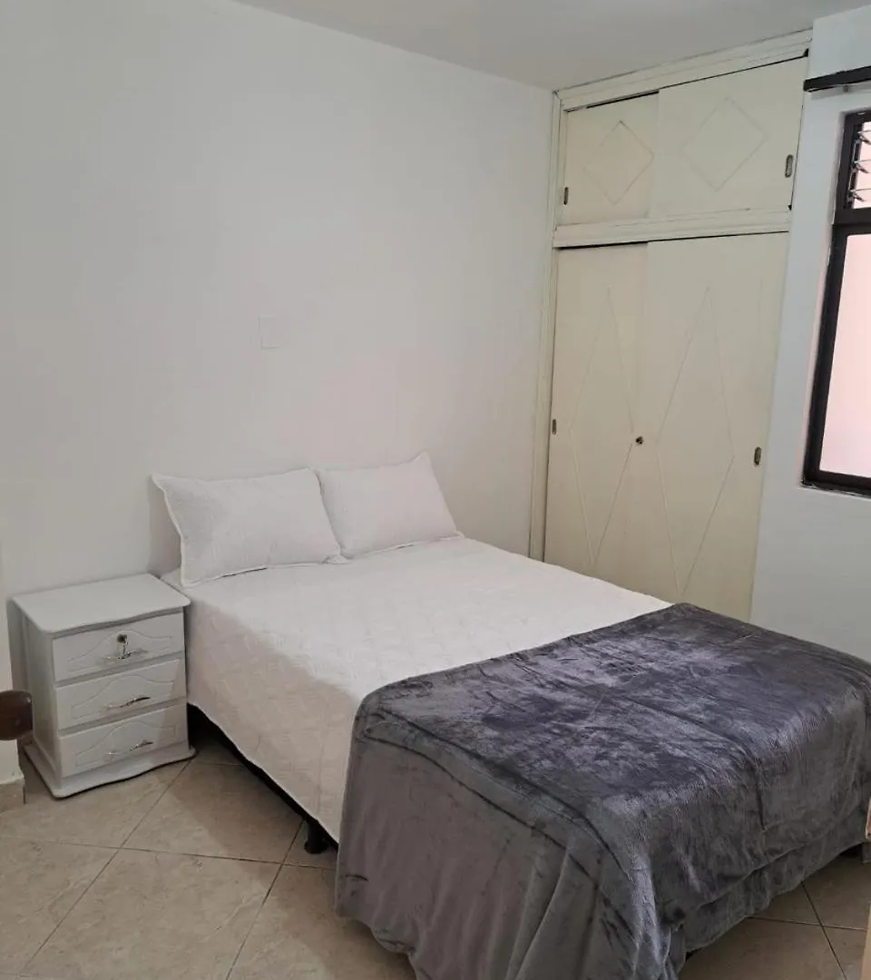 Apartamento En La Floresta Medellin 0*,