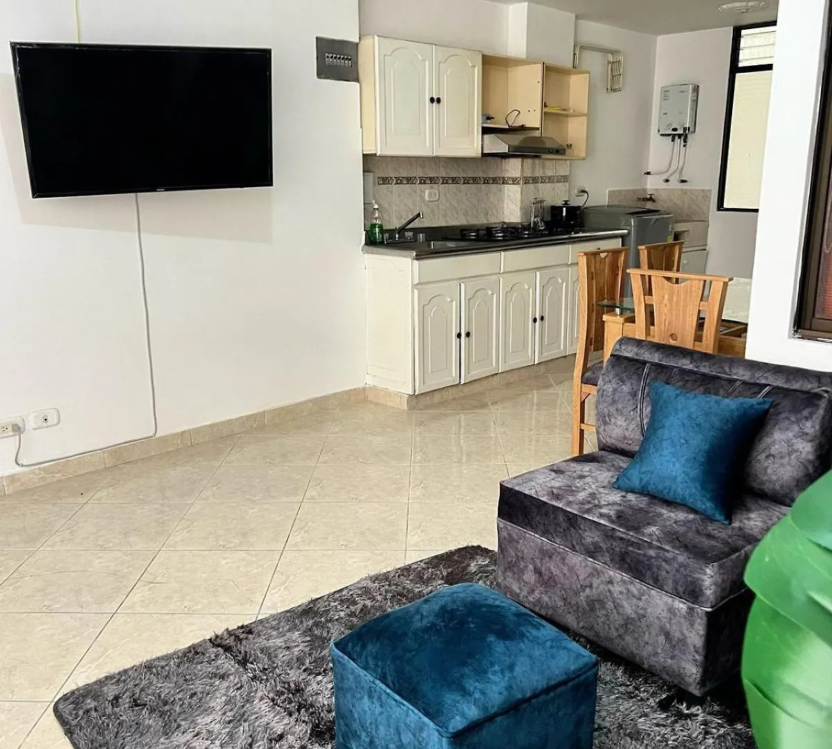 Apartamento En La Floresta Medellin 0*,  Colombia